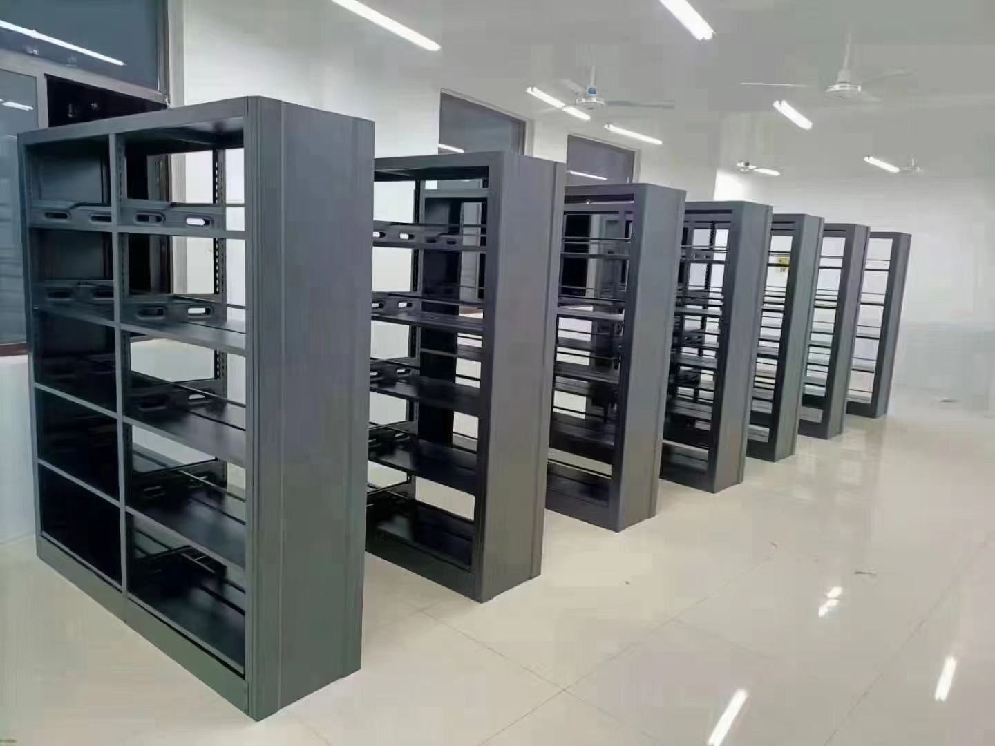 多层落地架家用学校图书馆本地服务商