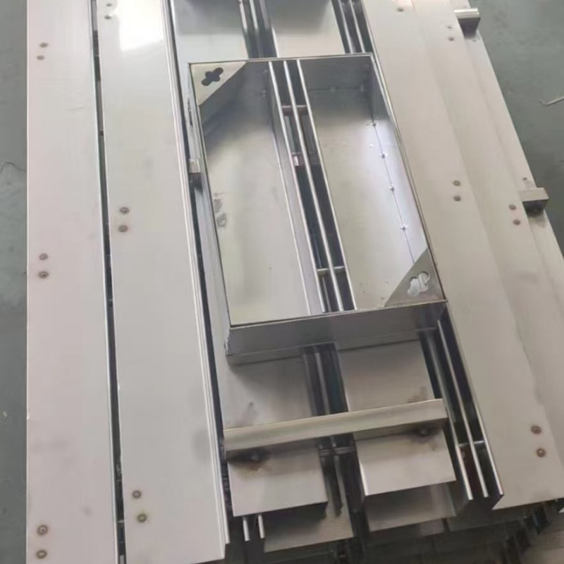 不锈钢缝隙式沟盖板常年现货建通铸造厂家厂家现货供应